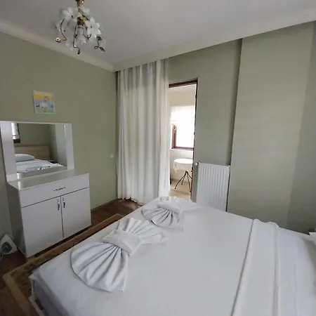 Jasmin Hotel apartamentowy 2*